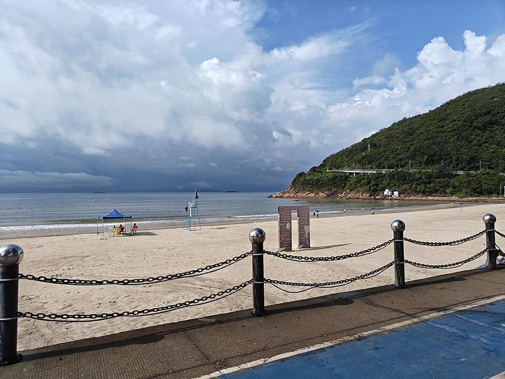 “溪涌之行，6月風(fēng)雨擋不住激埃特的熱情”/